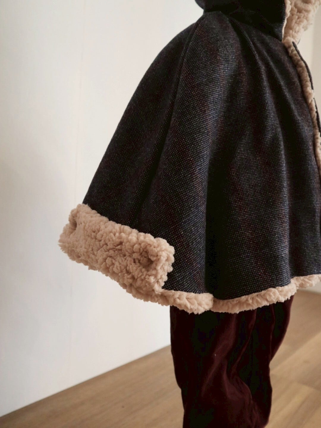 reversible poncho outer<span>アウター</span>