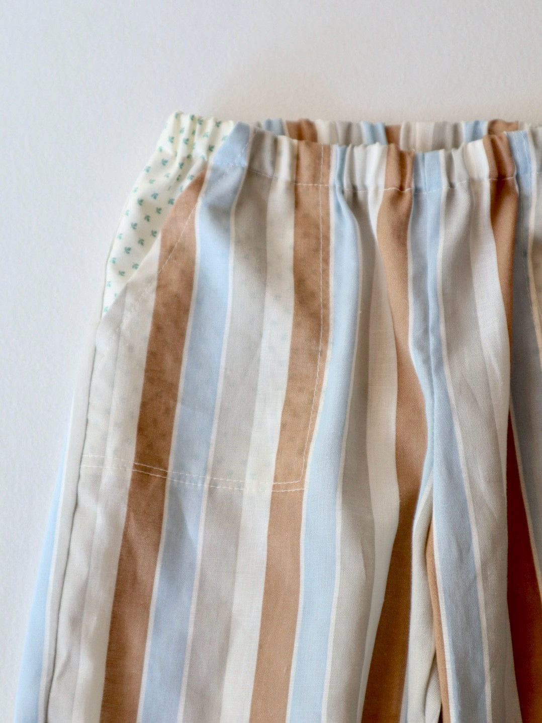 multistripe easy pants<span>パンツ</span>