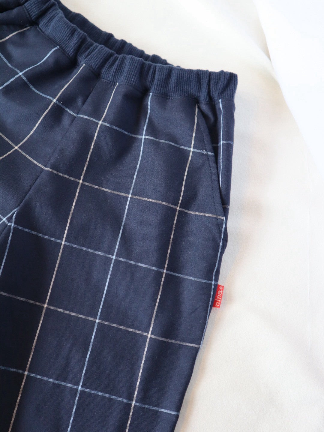 chalk check pants<span>ボトムス</span>
