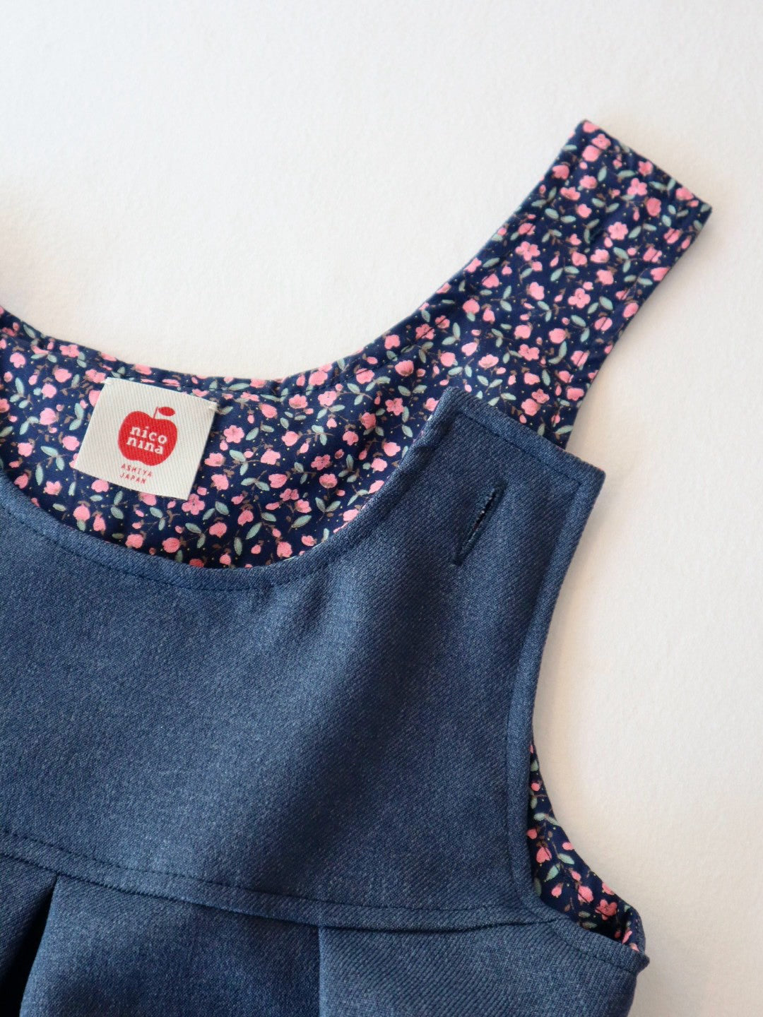 navy jumper dress<span>ワンピース</span>