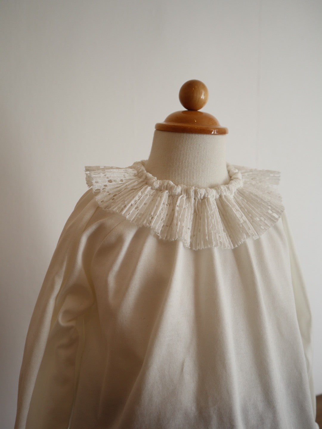 pleated collar<span>ロンT</span>